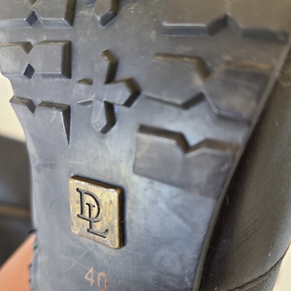 DL black leather Booties sz. Sz. 40 (7 US) - Picture 7 of 11